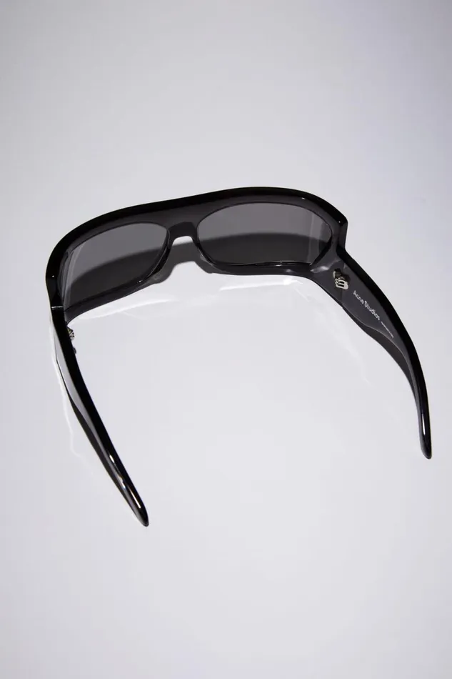 Women Frame Sunglasses Black Acne Studios Eyewear