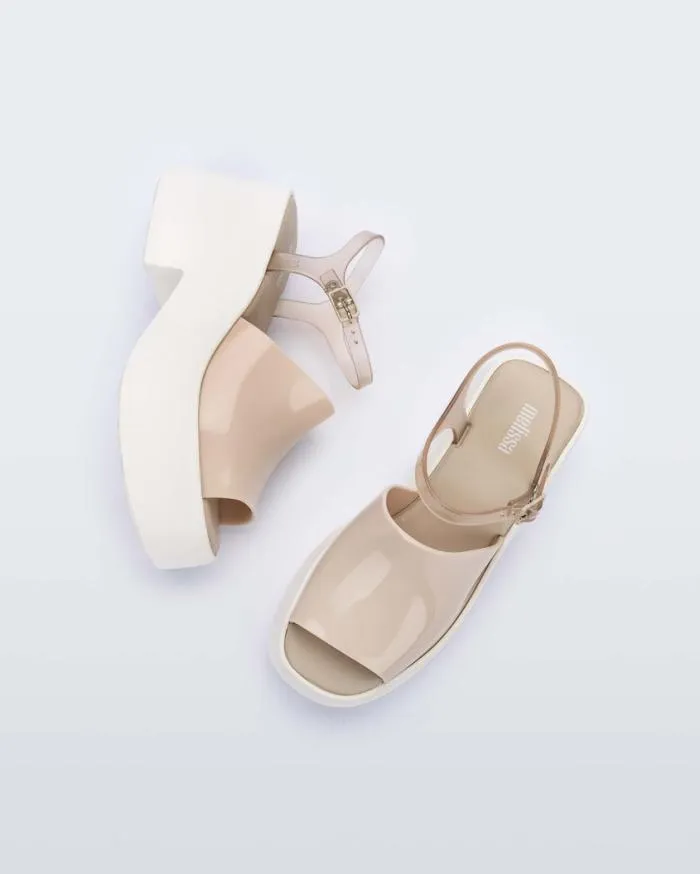 Women Pose Whitebeige Melissa Platforms
