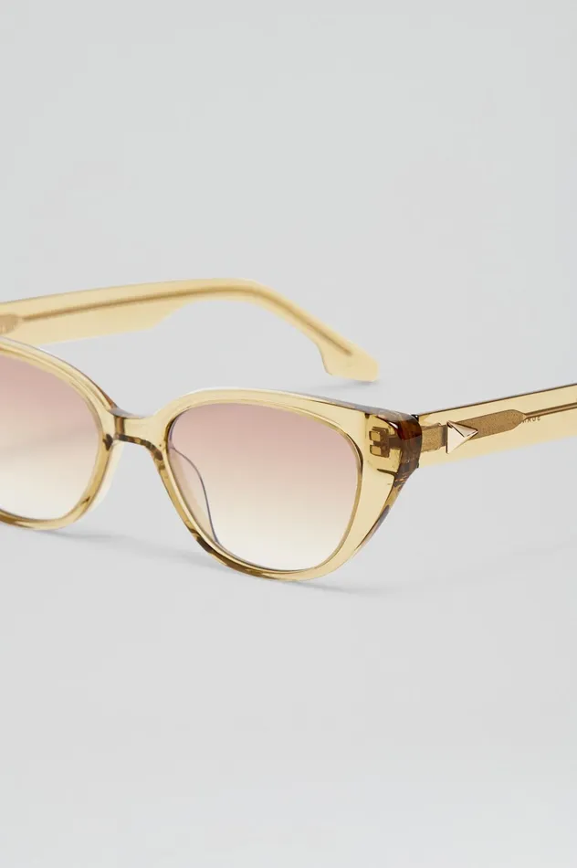 Women Scanlan Theodore Eyewear ST FELINE OVAL SUNGLASSES Sahara