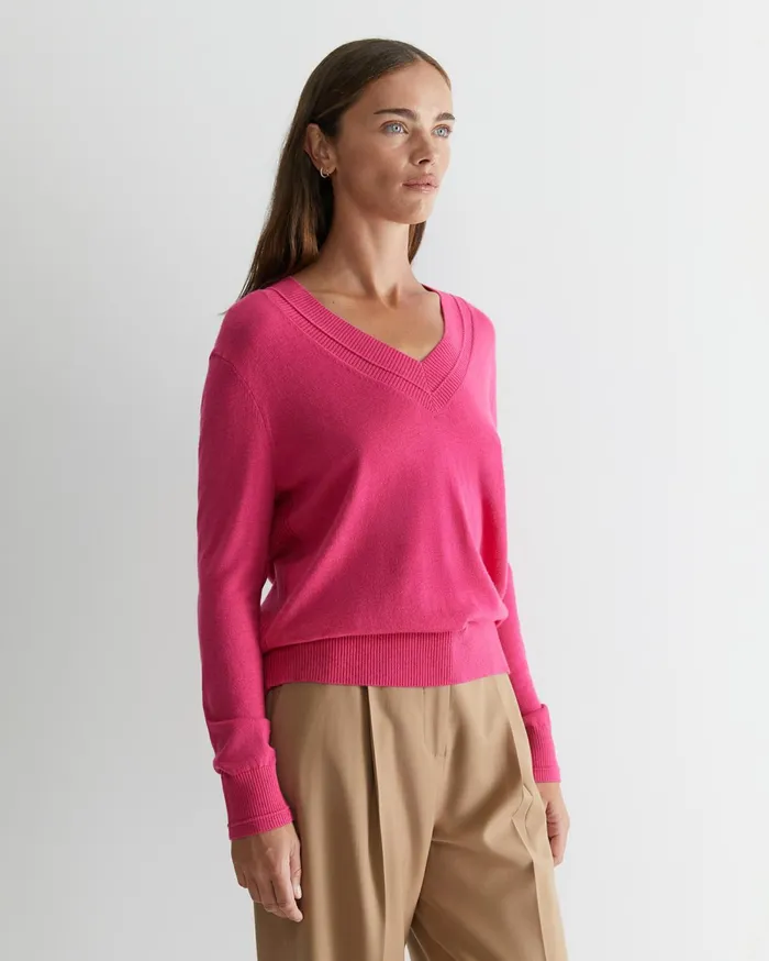 Women Sportscraft Knits and Cardigans Laurina Vneck Sweater Cerise