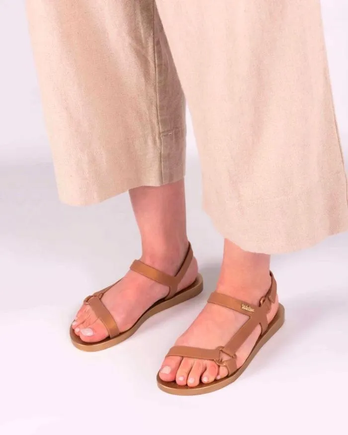 Women Sun Downtown Gold Mettalic Melissa Sandals