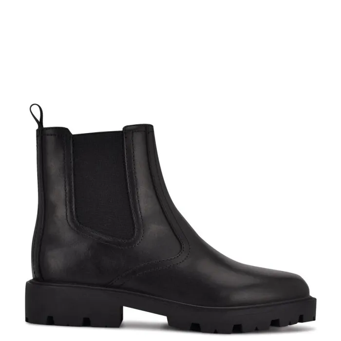 Yeeps Chelsea Lug Sole Booties Black Women Nine West Boots and Booties